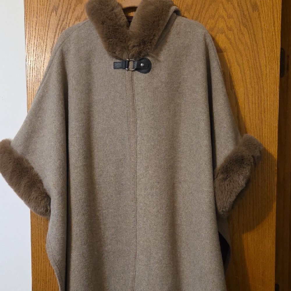 Hooded Wool-Blend Cape with Faux Fur Trim - Taupe
